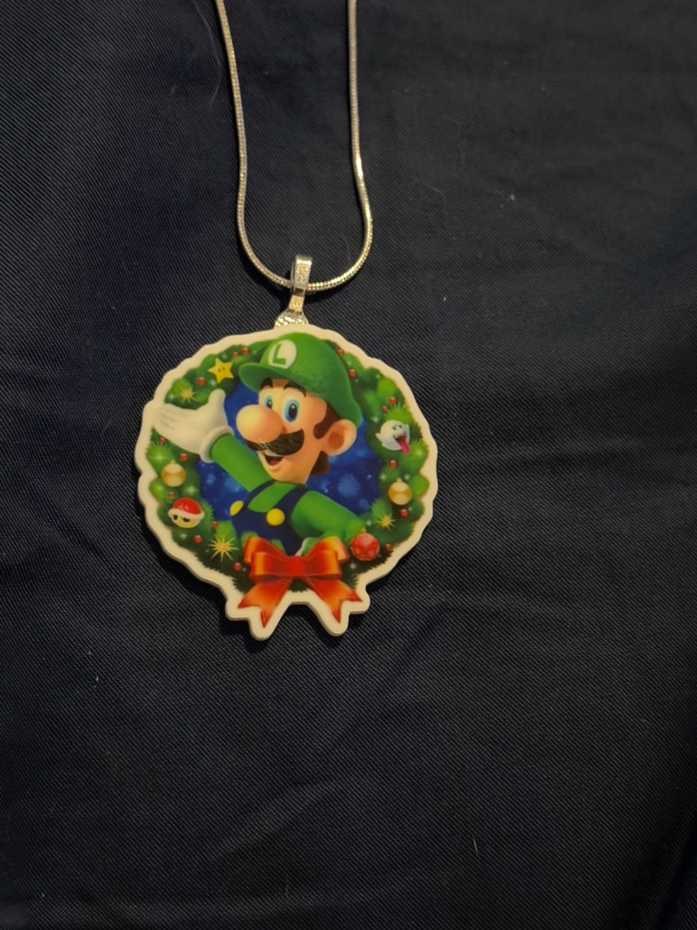 Luigi Holiday Wreath Pendant Necklace - Green